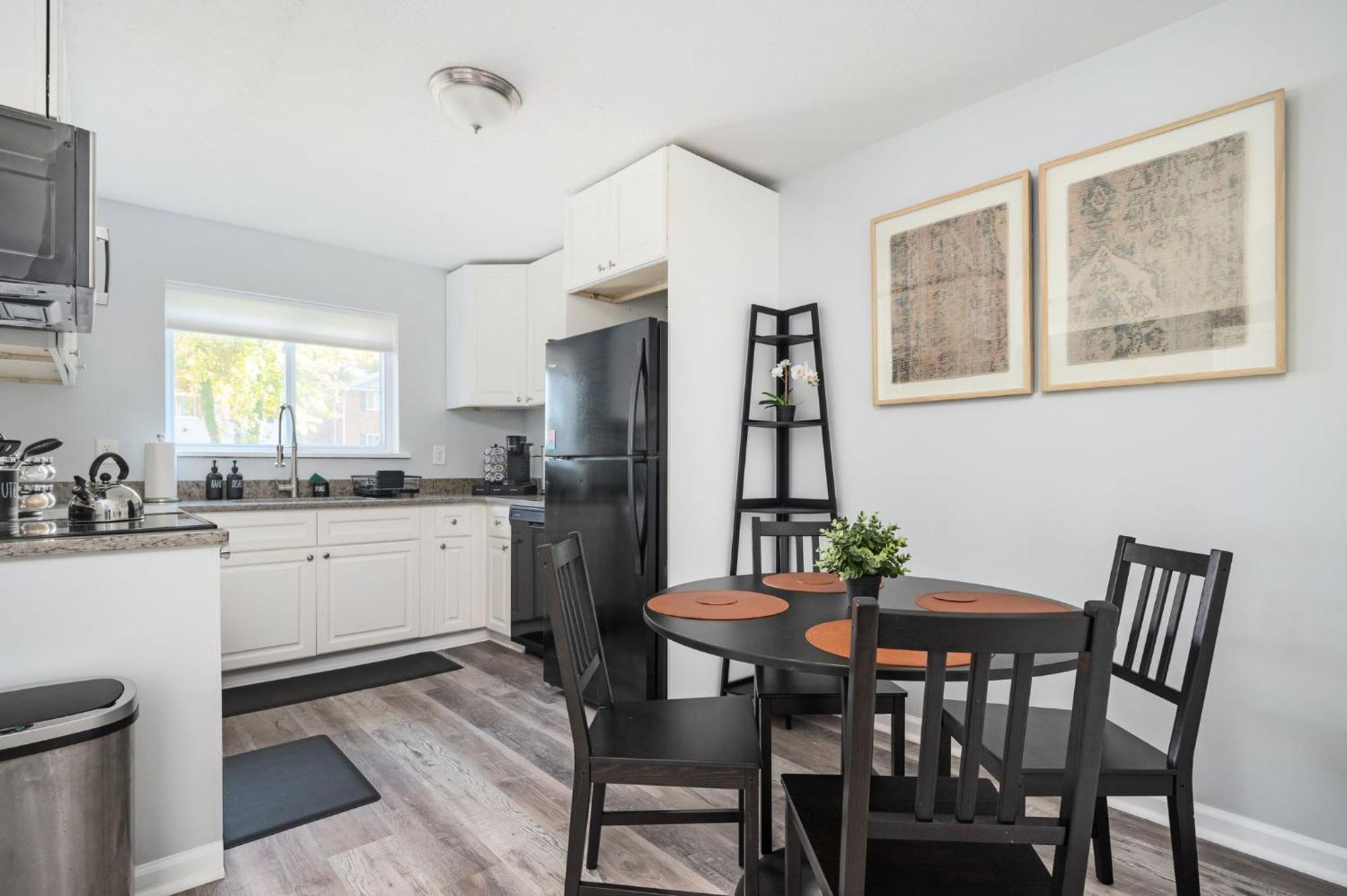 Apartamento Quiet & Quaint Apartment, 5 Mins To Airport And 15 Mins To Downtown *